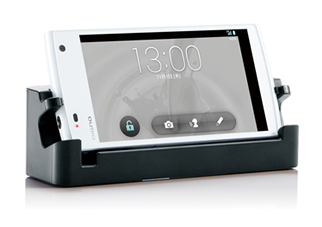 写真:急速充電対応卓上ホルダ