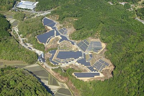 エネルギー地産地消の取り組みを本格化亀岡ふるさとエナジー株式会社が市内メガソーラーより電力の買取開始