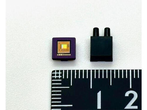 アロマビットが世界最小<sup>※1</sup>で低コストな高機能CMOS半導体型ニオイ可視化センサーデバイスの試作に成功