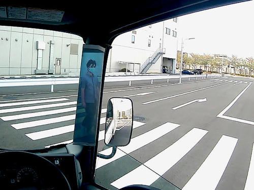 より安全な車社会の実現のために