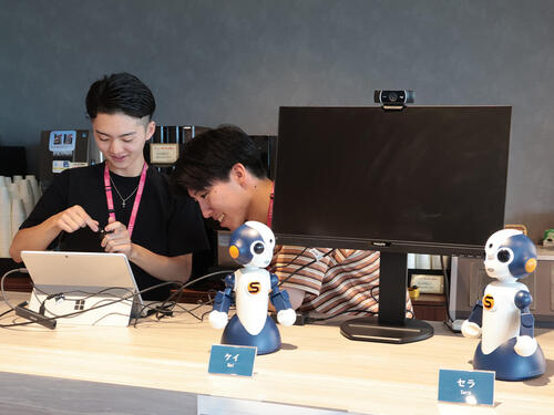 ロボットに誘われて