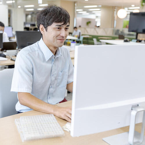 >セラミックナイフ発売40周年