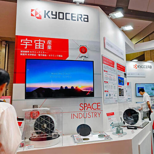 >宇宙を身近に感じるリアルな展示