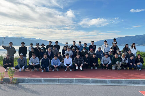 >地域と共に美しい湖畔に