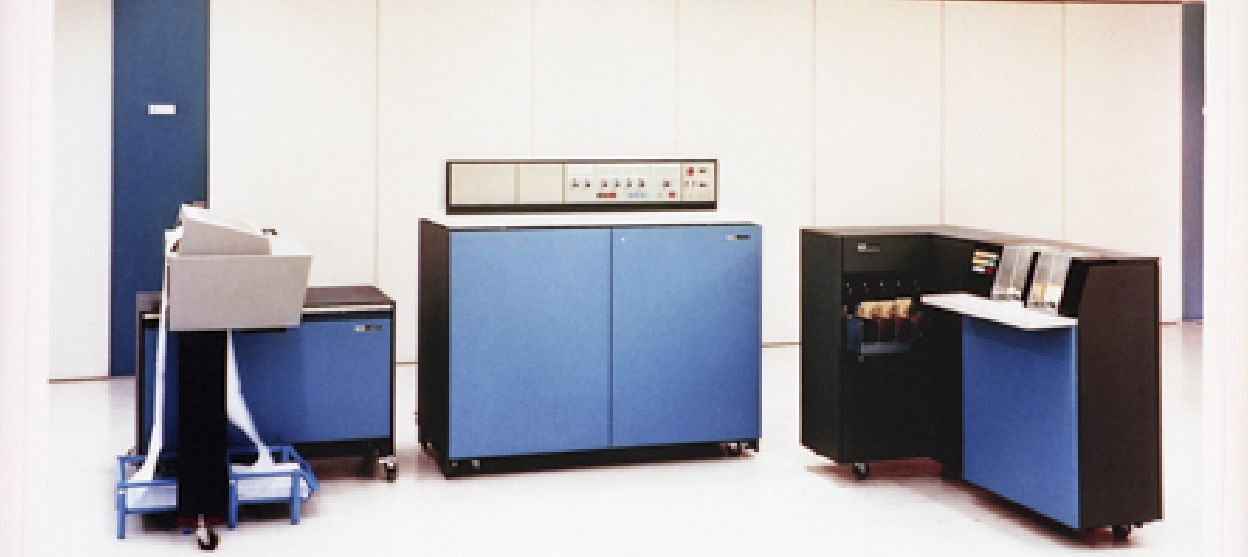 IBM社メインフレームコンピュータ「システム/360」