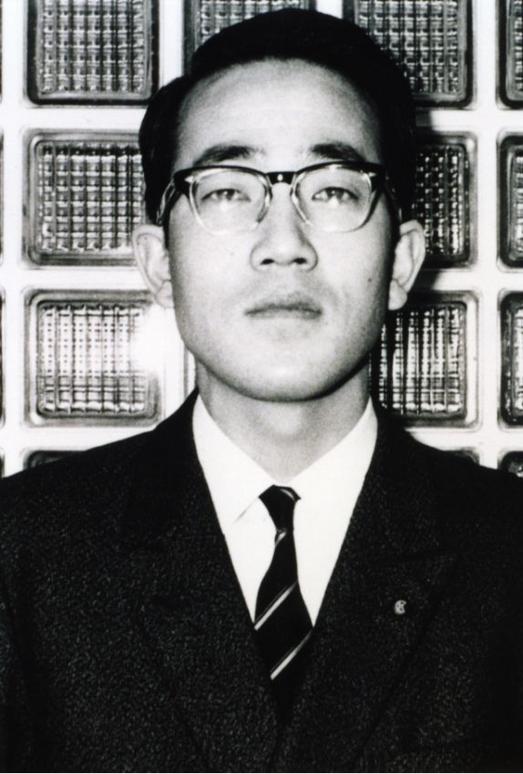 社長就任時の稲盛（1966年）