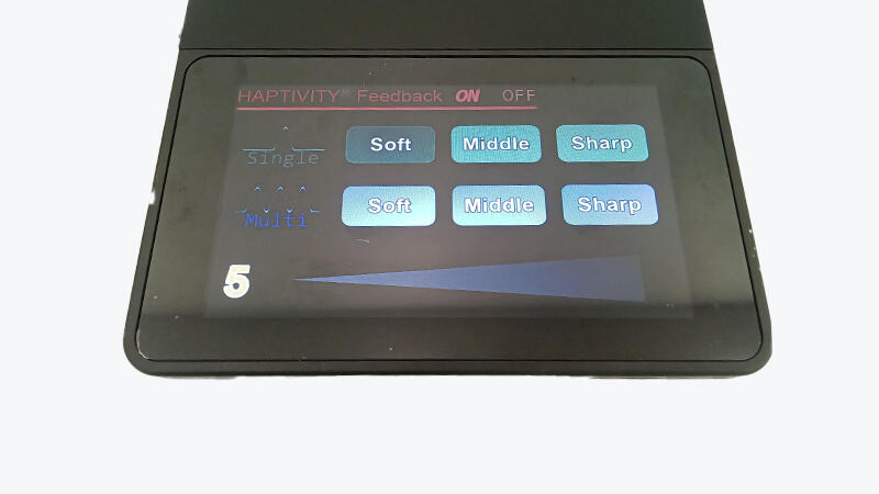 ①7インチ液晶ディスプレイタイプ デモ：HAPTIVITY®（触覚伝達技術）