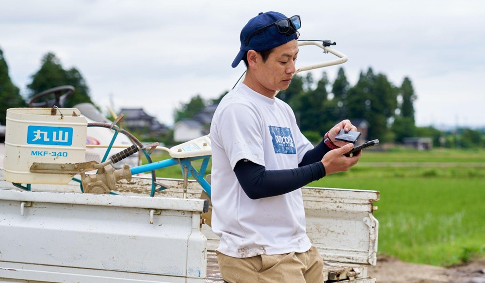 グローブをしたままでも、タッチに反応するから、作業性が大幅に向上