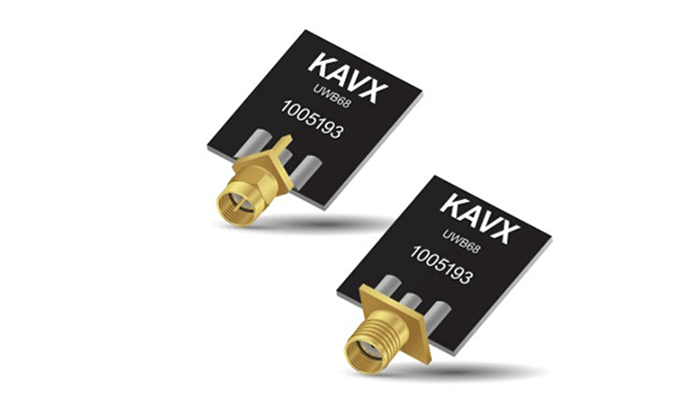 UWB用アンテナ（KYOCERA AVX製品）