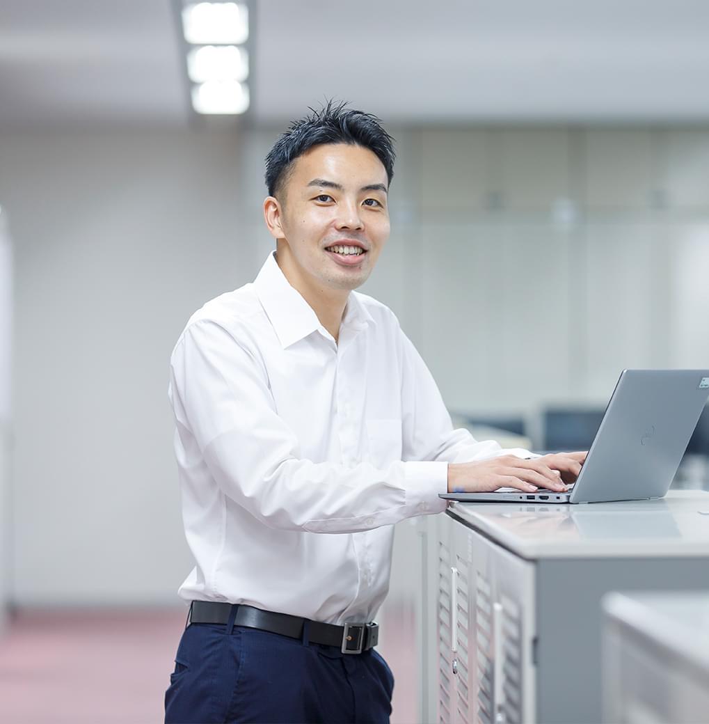 写真 : 社員紹介ビジュアル