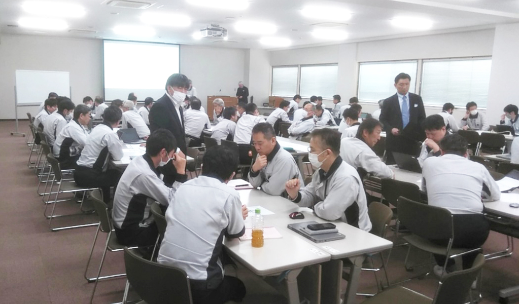 画像：BCP復旧訓練の様子（滋賀野洲工場）（1）