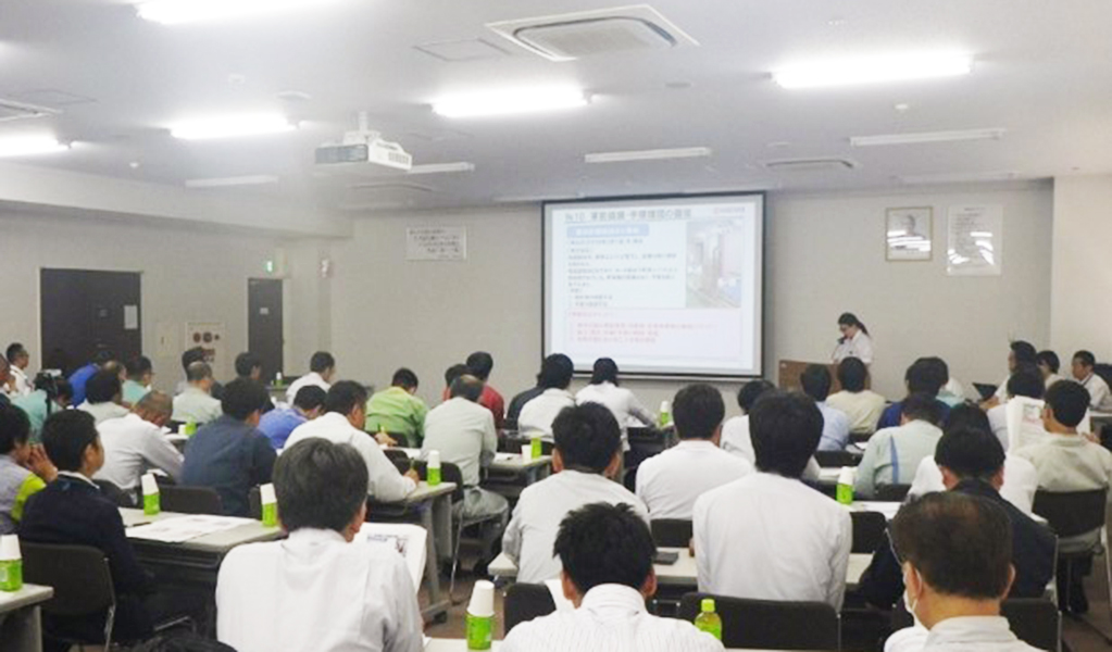 画像:安全作業説明会(滋賀野洲工場)